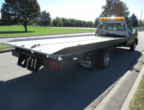 The Different Types Of Car Towing Equipment Available